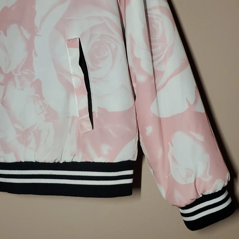 F21 Plus Size Bomber Jacket - Picture 2 of 6